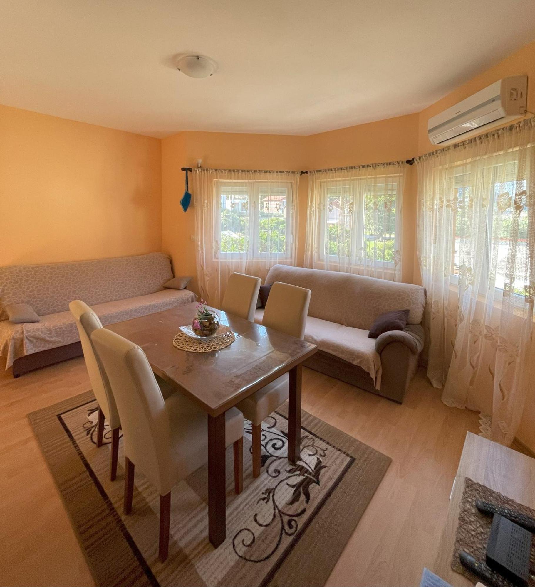 Apartments Simic Каменари Екстериор снимка